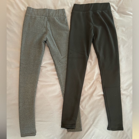 Fuzzy Leggings - 2 Pack - Picture 4 of 8